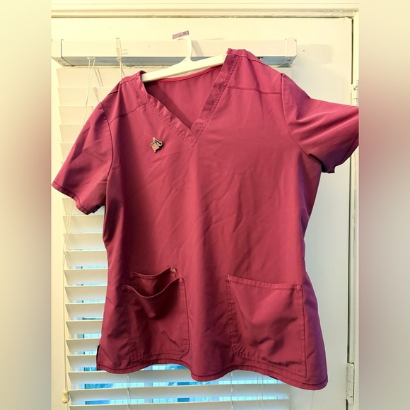 XXL Scrubstar Pink Scrub Top with Pockets - Picture 3 of 6